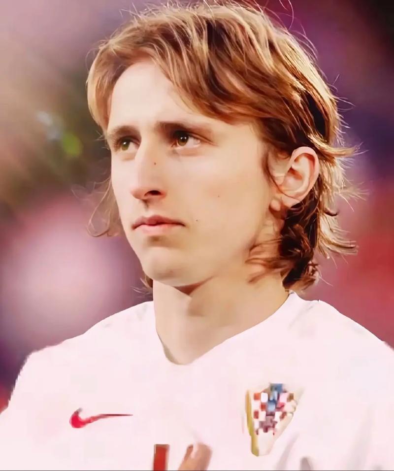 [NBA]卡鲁索手感火热 三分线外手起刀落