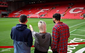 汇总假面骑士TV中能与主角同时出现的主角不同个体，你知道哪些？